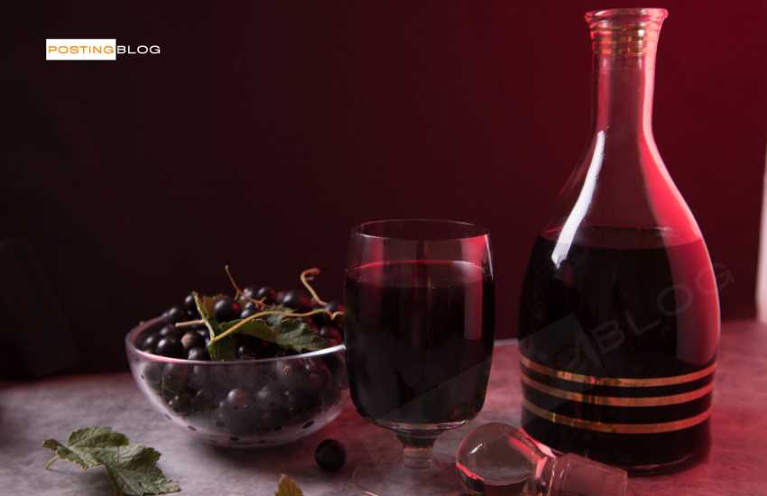 Crème de Cassis - Blackcurrant Liqueur