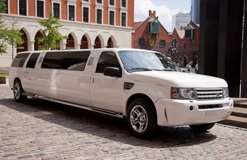Top Reasons to Book Party Bus Hire Birmingham for Unforgettable Events