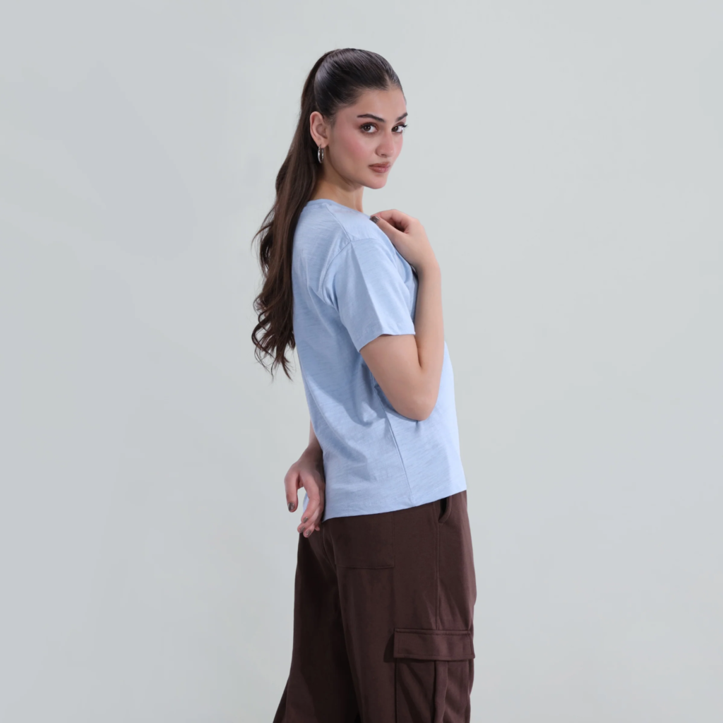 buy online summer outfits ladies t shirts in Pakistan