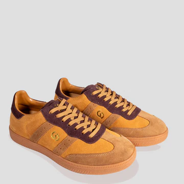 The Benefits of Wearing Women’s Wide Fit Sneakers for Everyday Activities